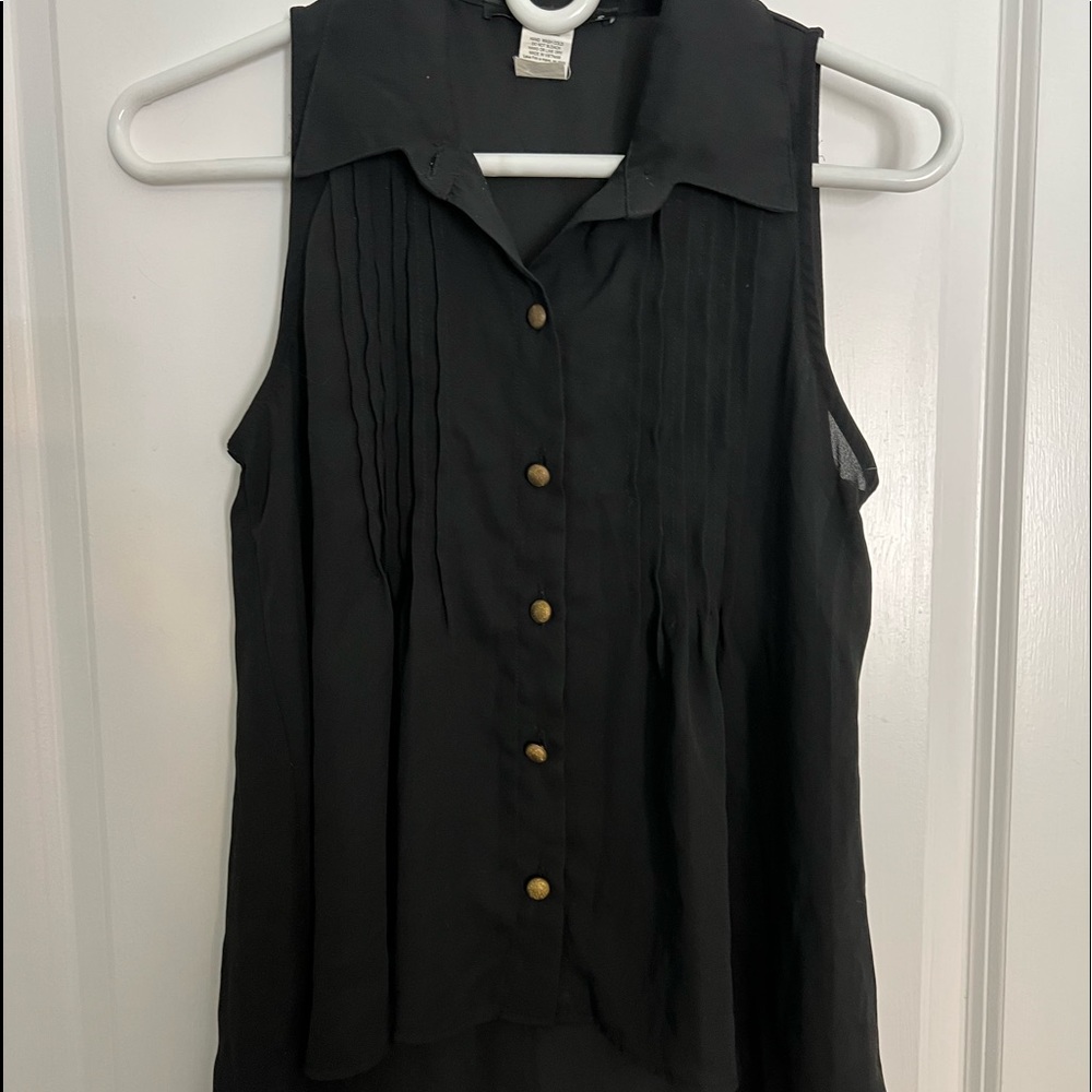 Love J Black Sleeveless Blouse, slightly sheer, Sz S